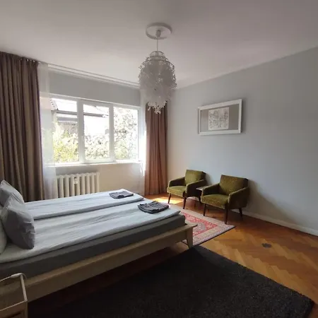 Center 7 Апартамент София